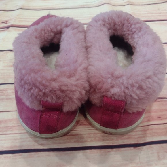 UGG #1980 Australia Rylan Pink Shearling Comfort Slippers Womens 5. - Picture 4 of 8